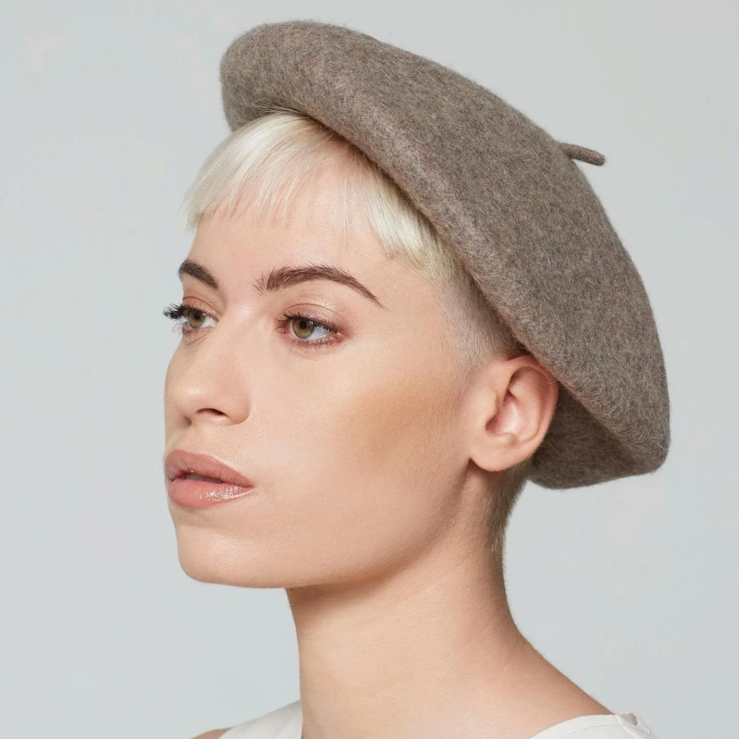 as_cappello_as_eh_cappell_4-8.webp AS98 CAPPELLO AS98 E23-H04001 CAPPELLO TAUPE