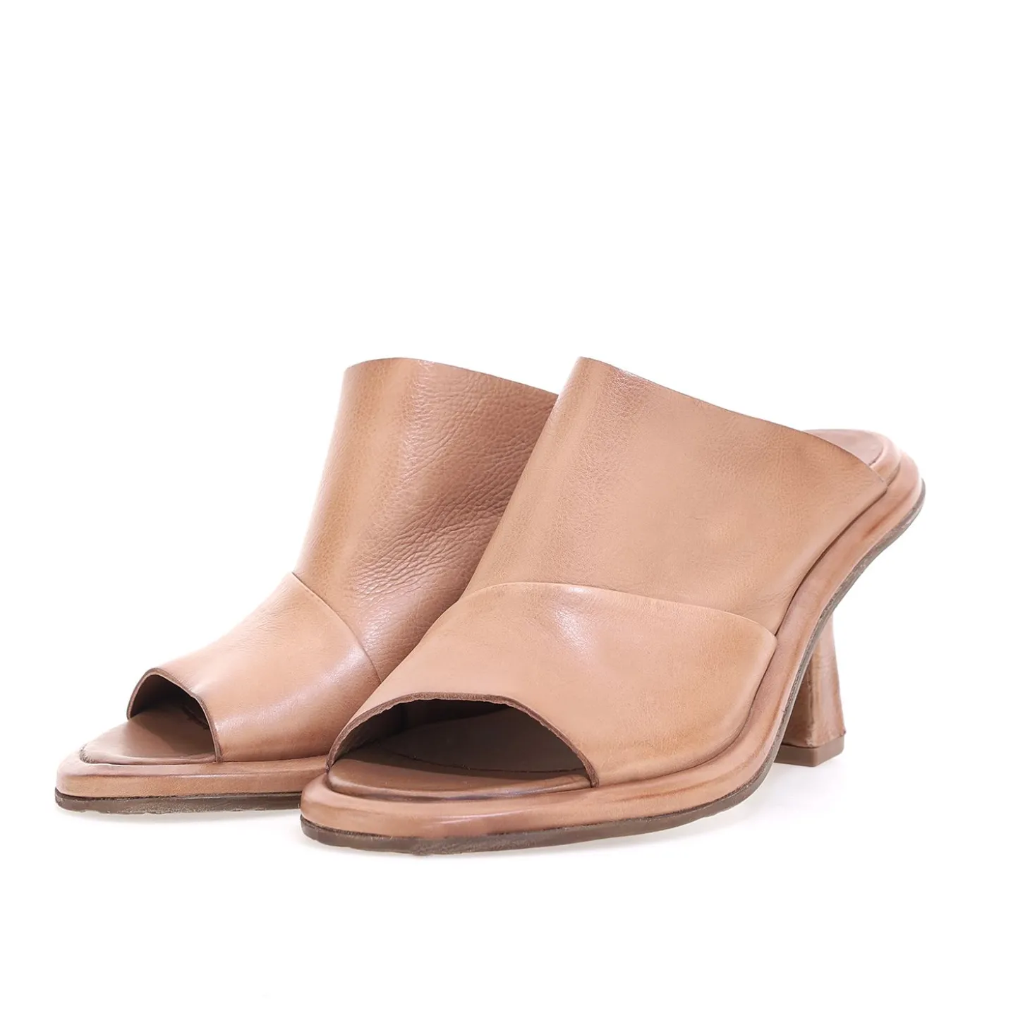 AS98 SAGITA E23-B22001 MULES CAMEL