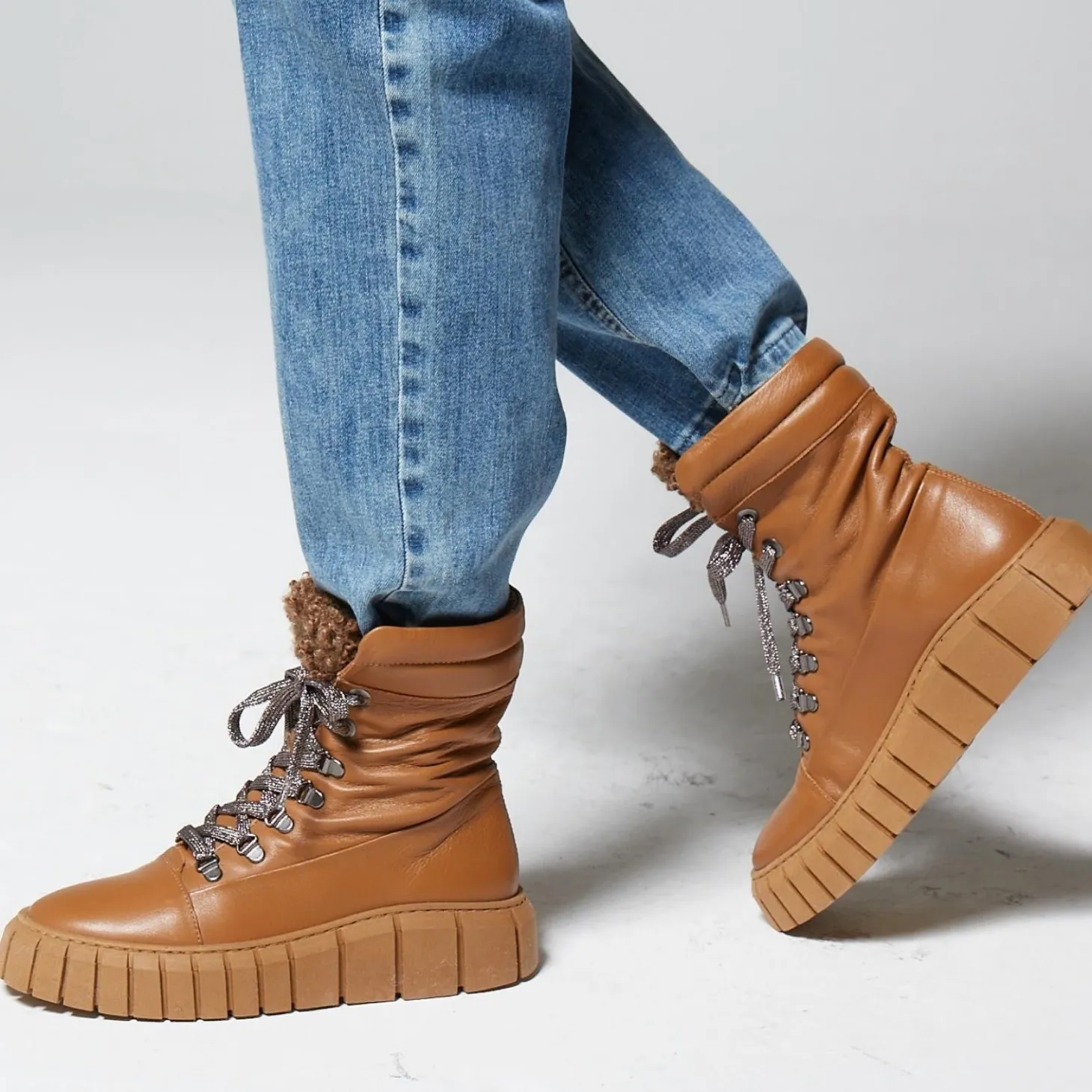 MJUS BASEMENT I22-P67211 STIVALETTI CARAMEL