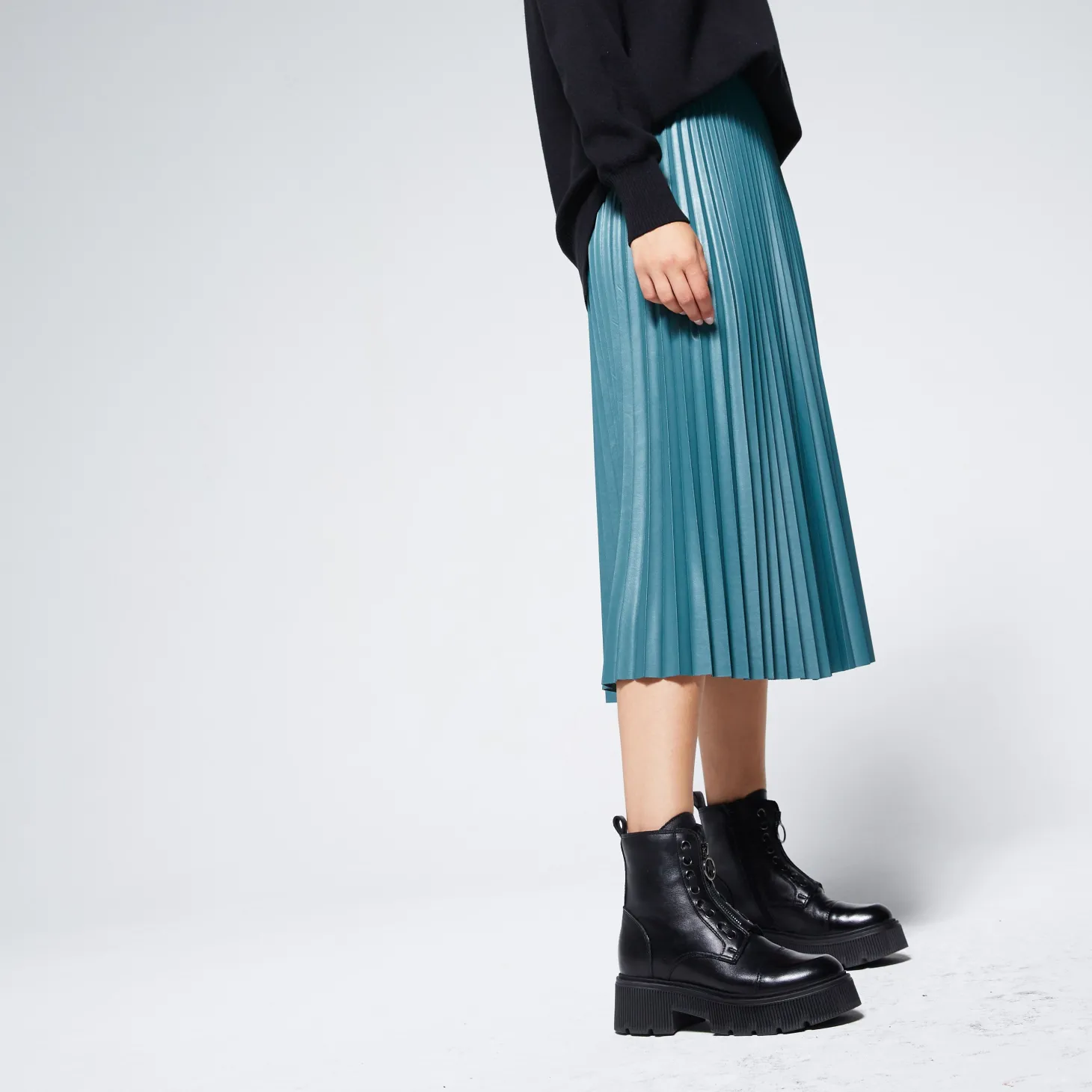 MJUS BOMBASTIC I23-P72237 STIVALETTI NERO